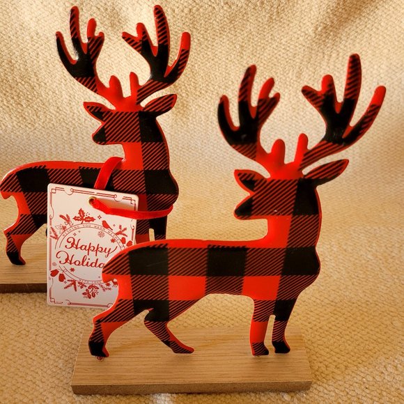 Greenbrier International Red and Black Reindeer Tabletop Christmas Decor New - Picture 1 of 3